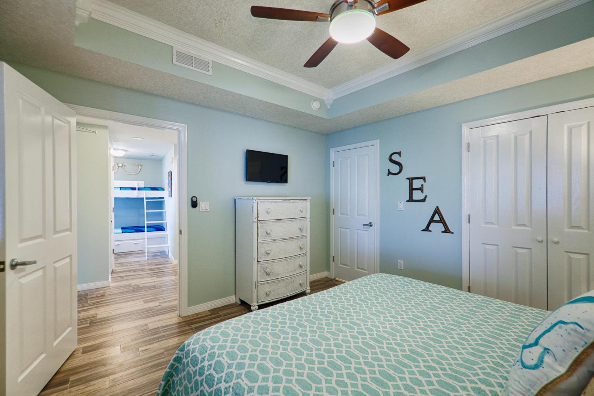 Destin West Gulfside 308 - Amazing View - Free Service! * Fort Walton Beach