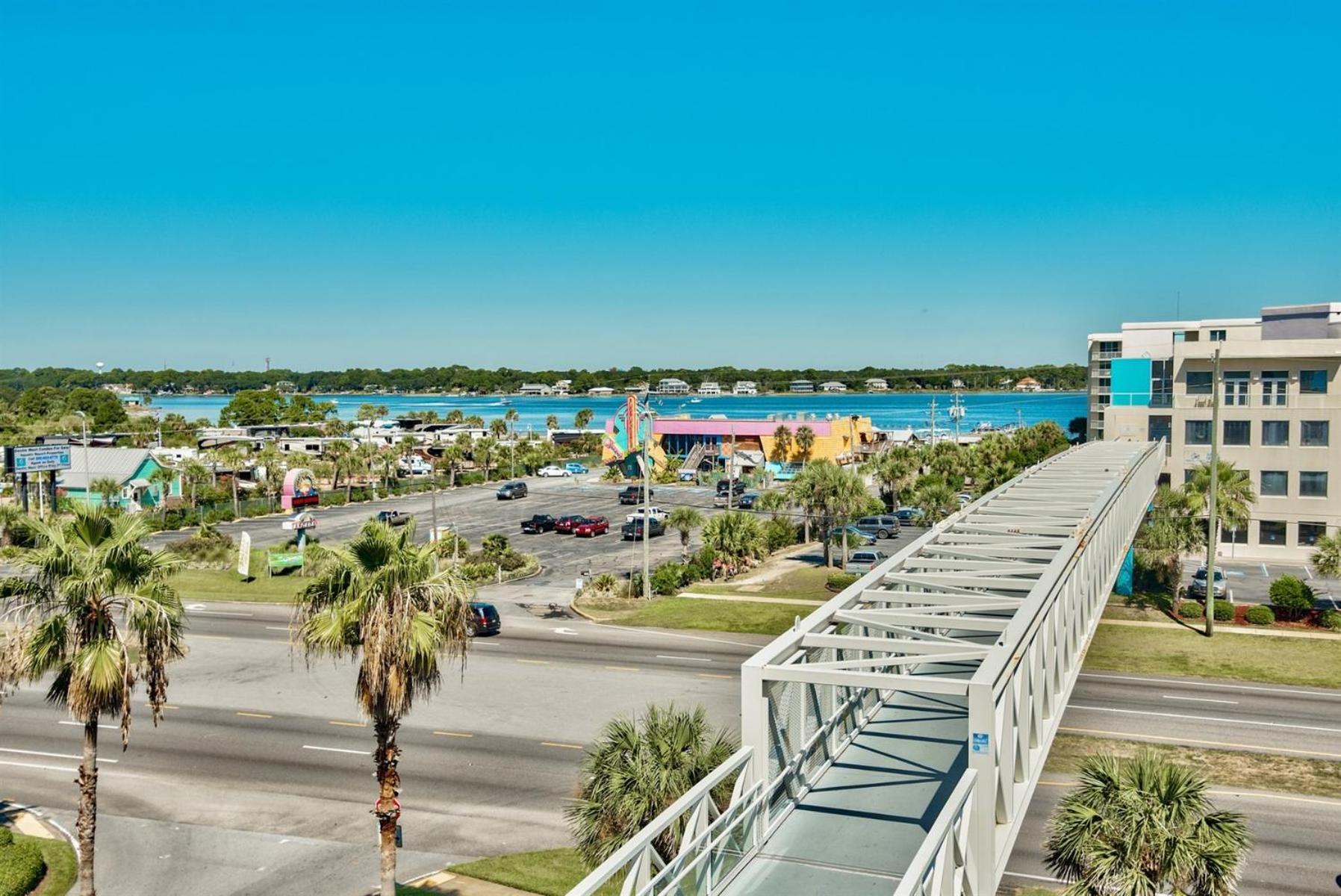 Destin West Gulfside 308 - Amazing View - Free Service! Holiday home *