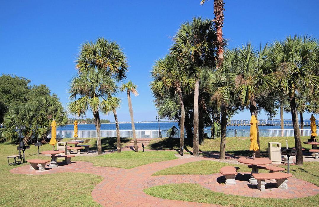 Holiday home Gulfside 215 - Your Own Slice Of Paradise! - Ocean Views - Free Service! Fort Walton Beach
