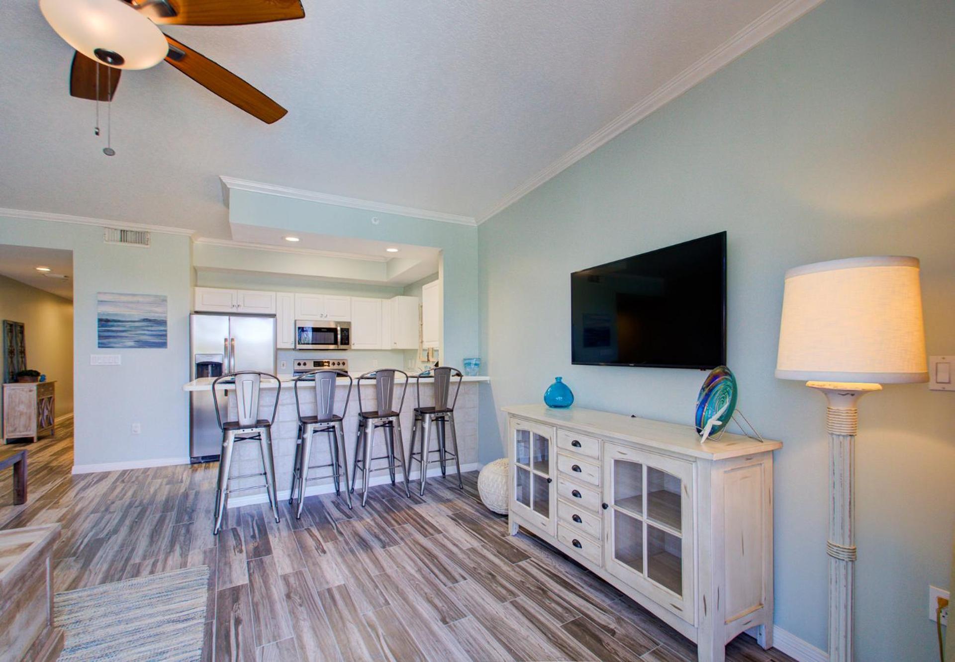 Gulfside 215 - Your Own Slice Of Paradise! - Ocean Views - Free Service! Holiday home *