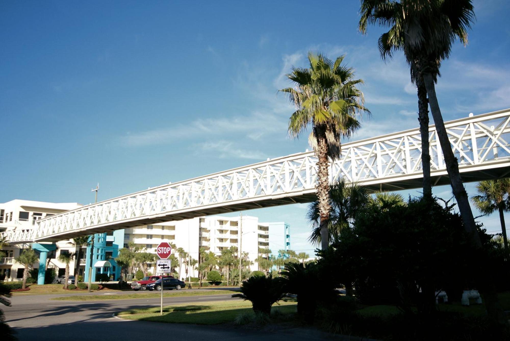 Gulfside 111 At Destin West - Ground Floor - Direct Pool & Access Holiday home Fort Walton Beach