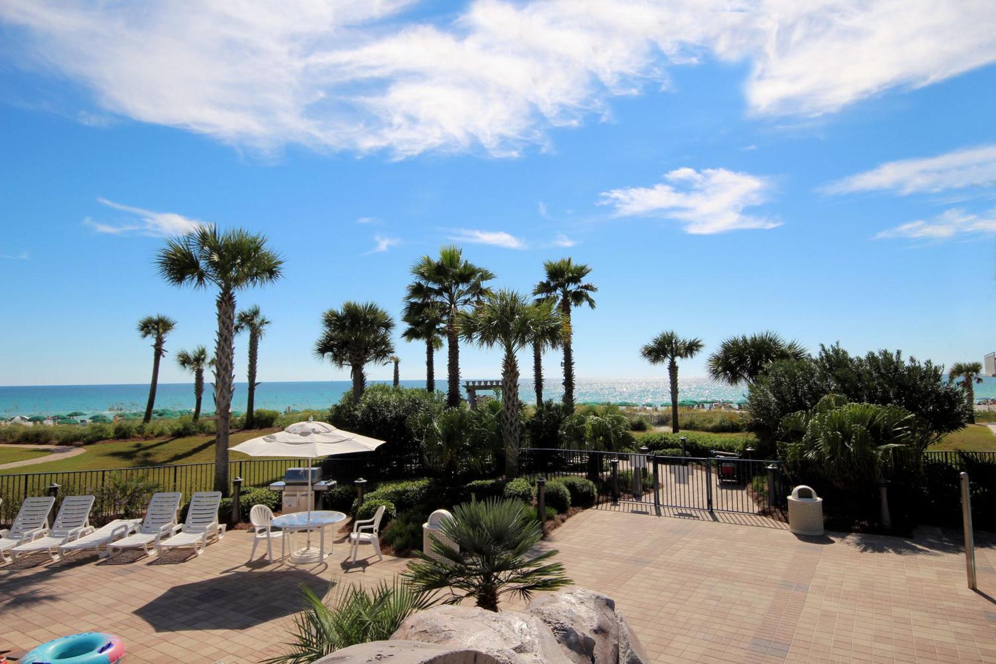 Holiday home Waterscape C605 - Floor Views - Free Service - Interior Facing!