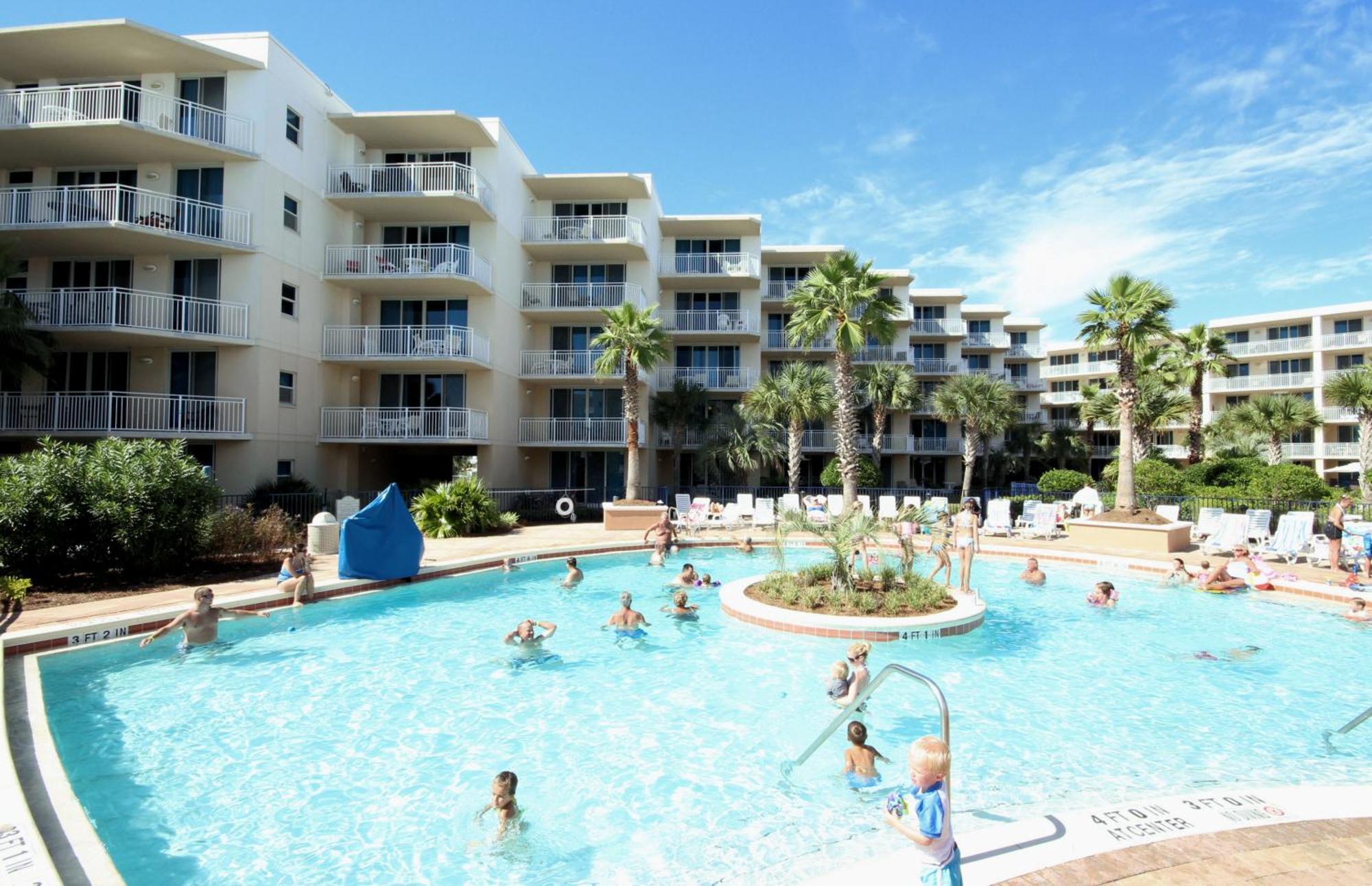 Waterscape C605 - Floor Views - Free Service - Interior Facing! Holiday home *
