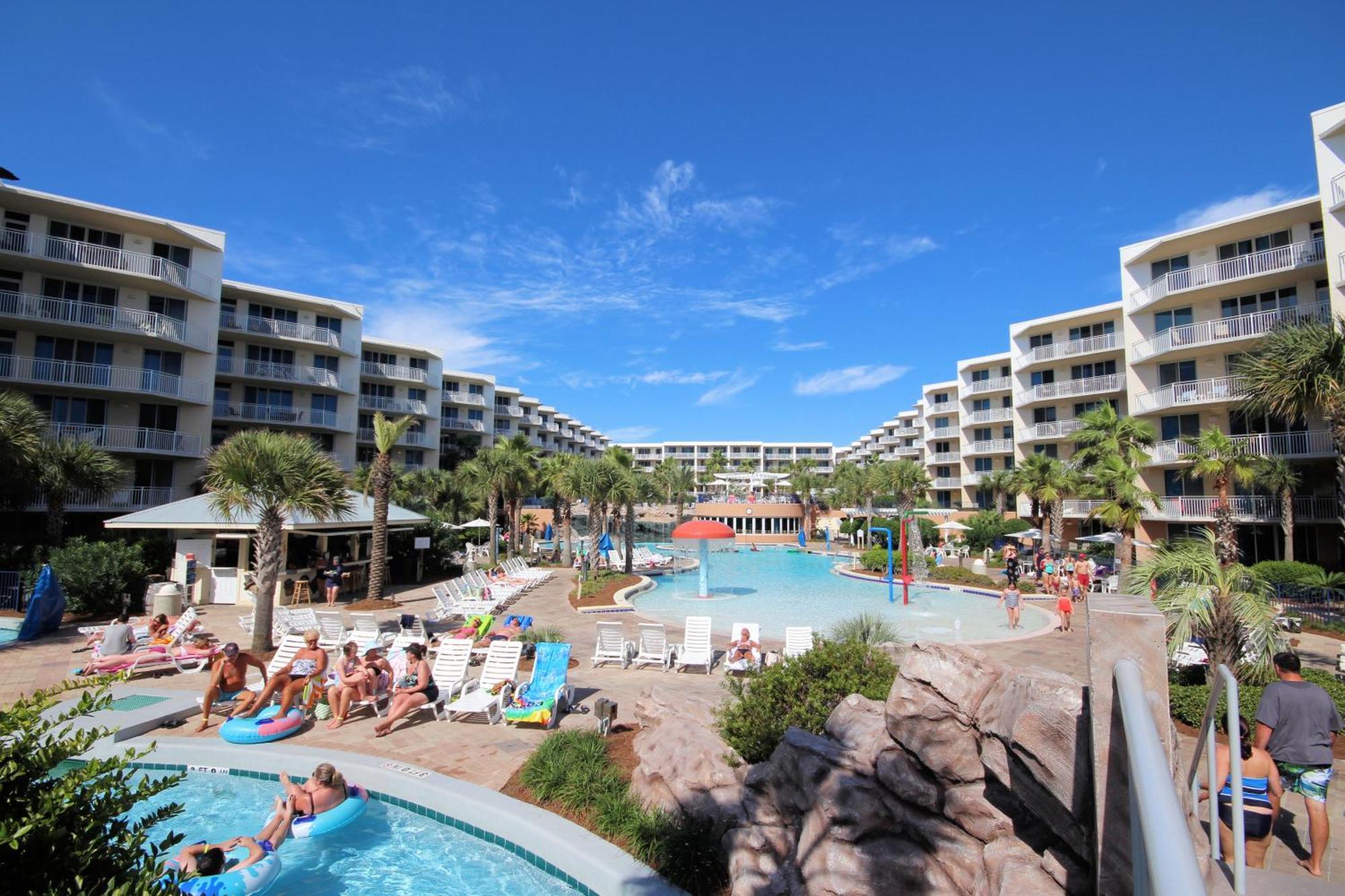 Holiday home Waterscape C605 - Floor Views - Free Service - Interior Facing! Fort Walton Beach
