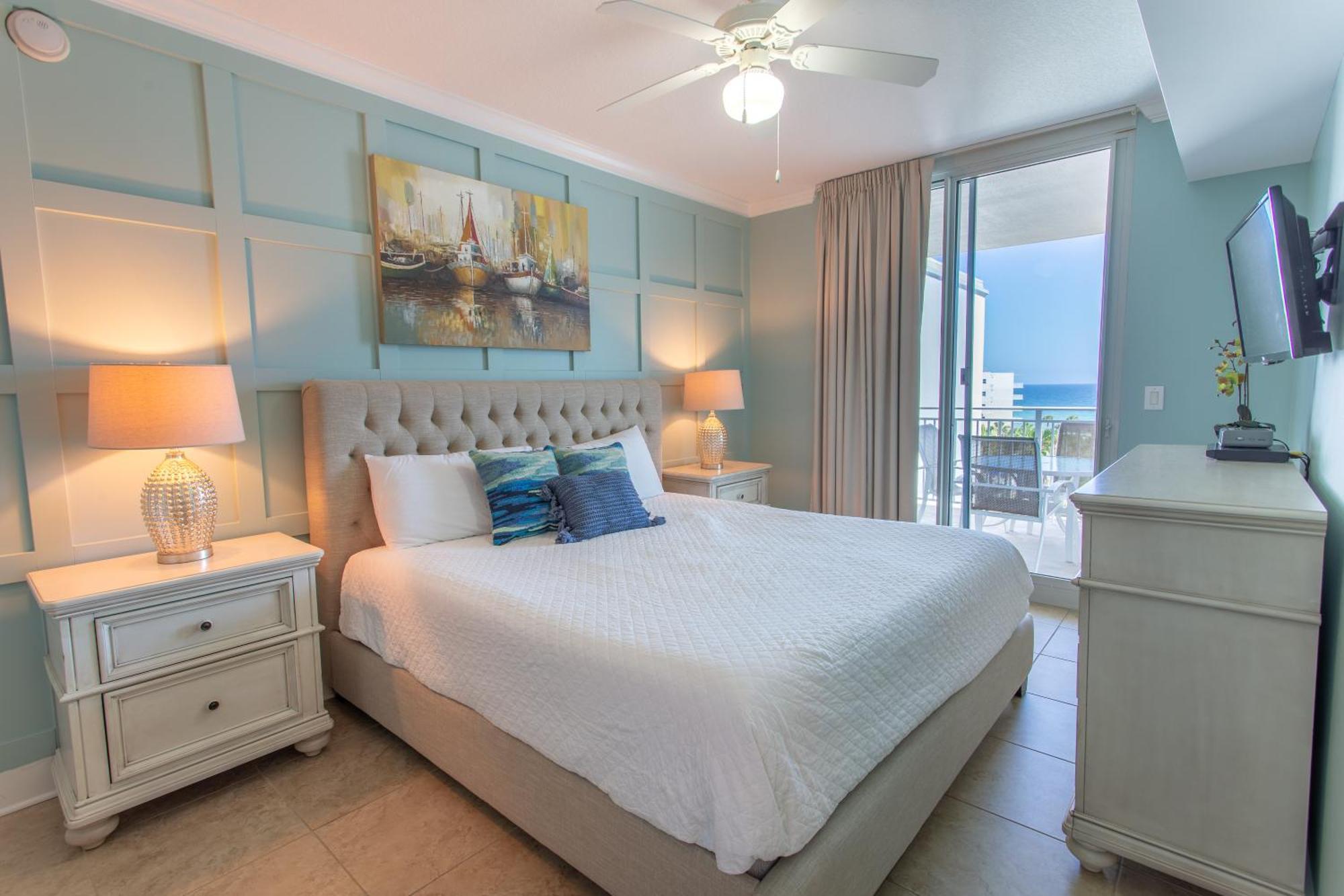 Waterscape C605 - Floor Views - Free Service - Interior Facing!