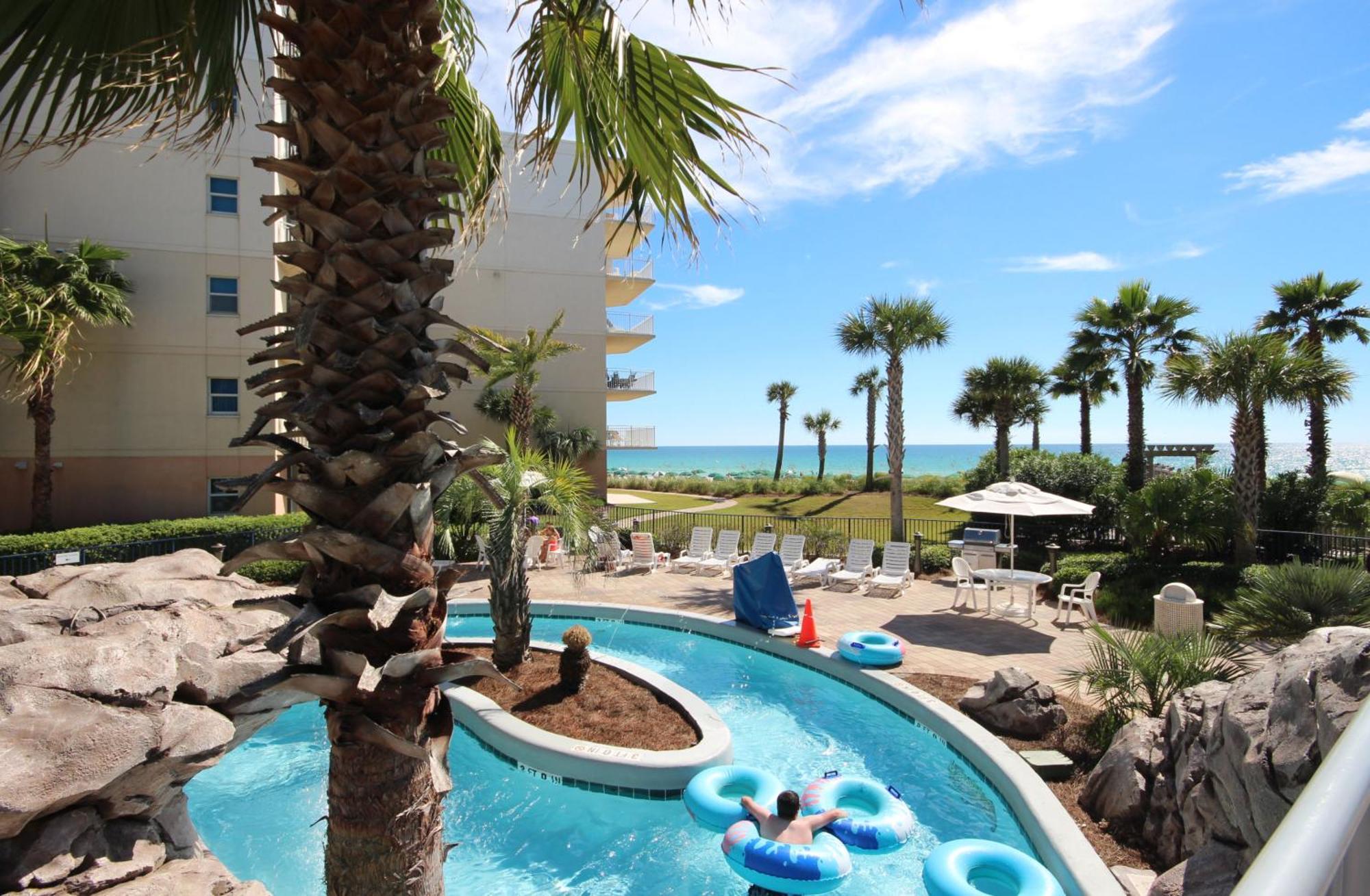 Waterscape C605 - Floor Views - Free Service - Interior Facing!