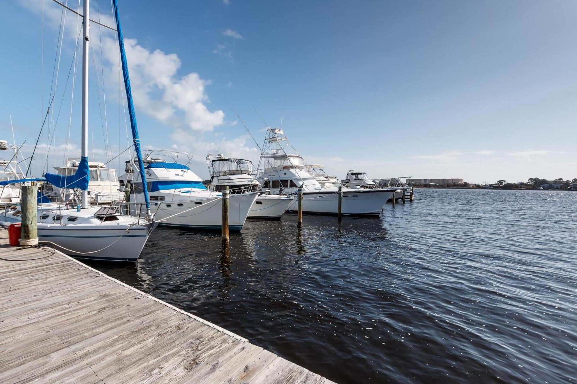 Apartment Pb B204 - Close To - Optional Boat Slip *