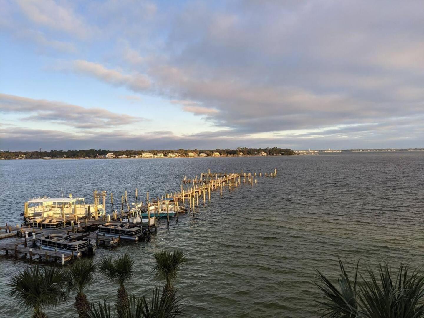 Destin West Heron #401