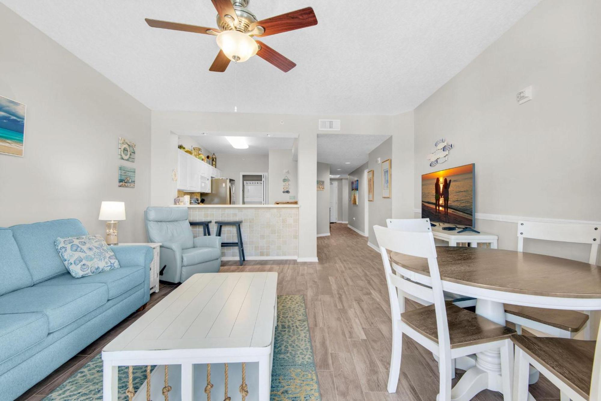 Destin West Gulfside #212 Holiday home