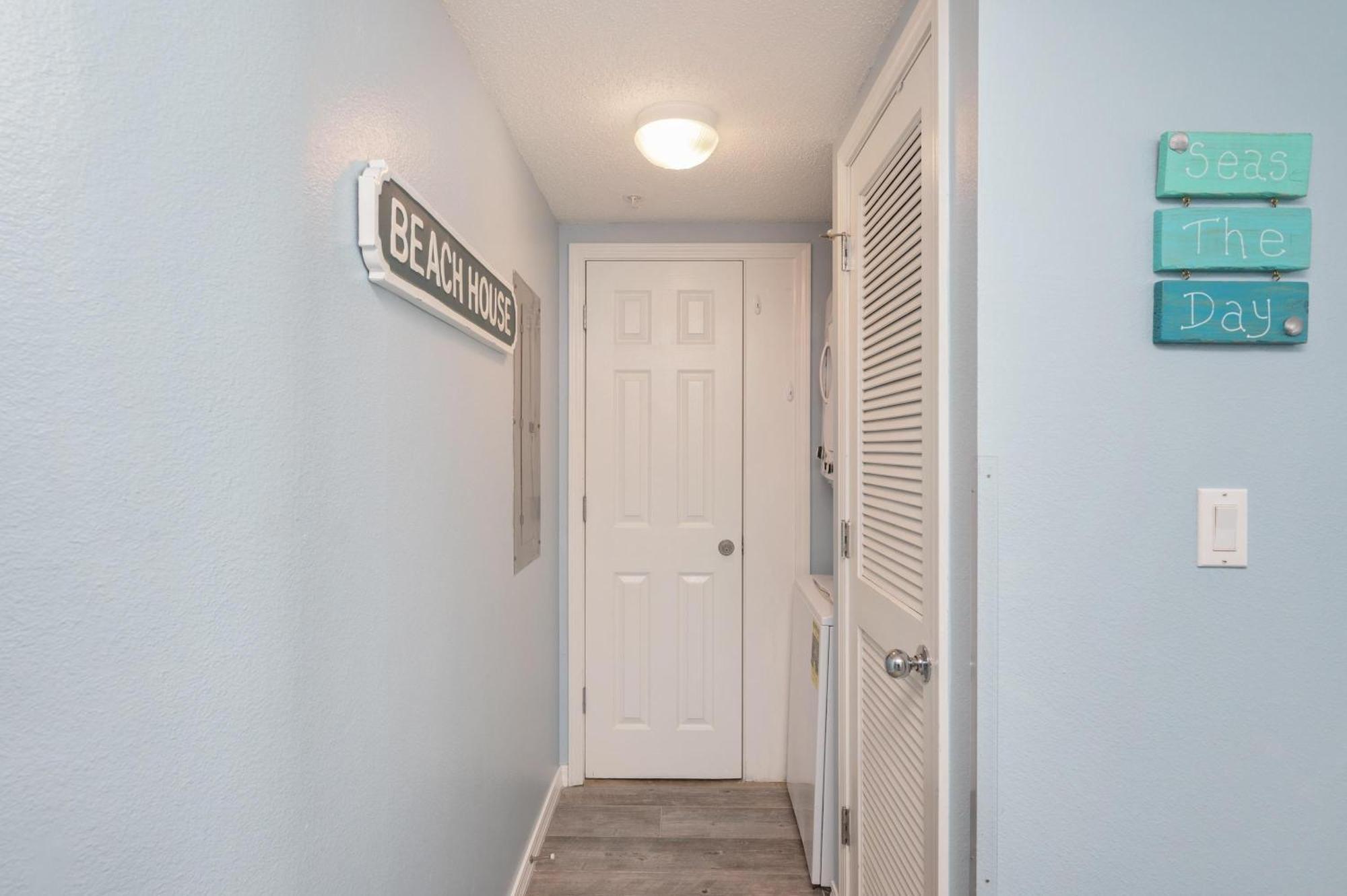 Ip#614-2bed/2 Bath Beachfront -remodeled Retreat! Apartment