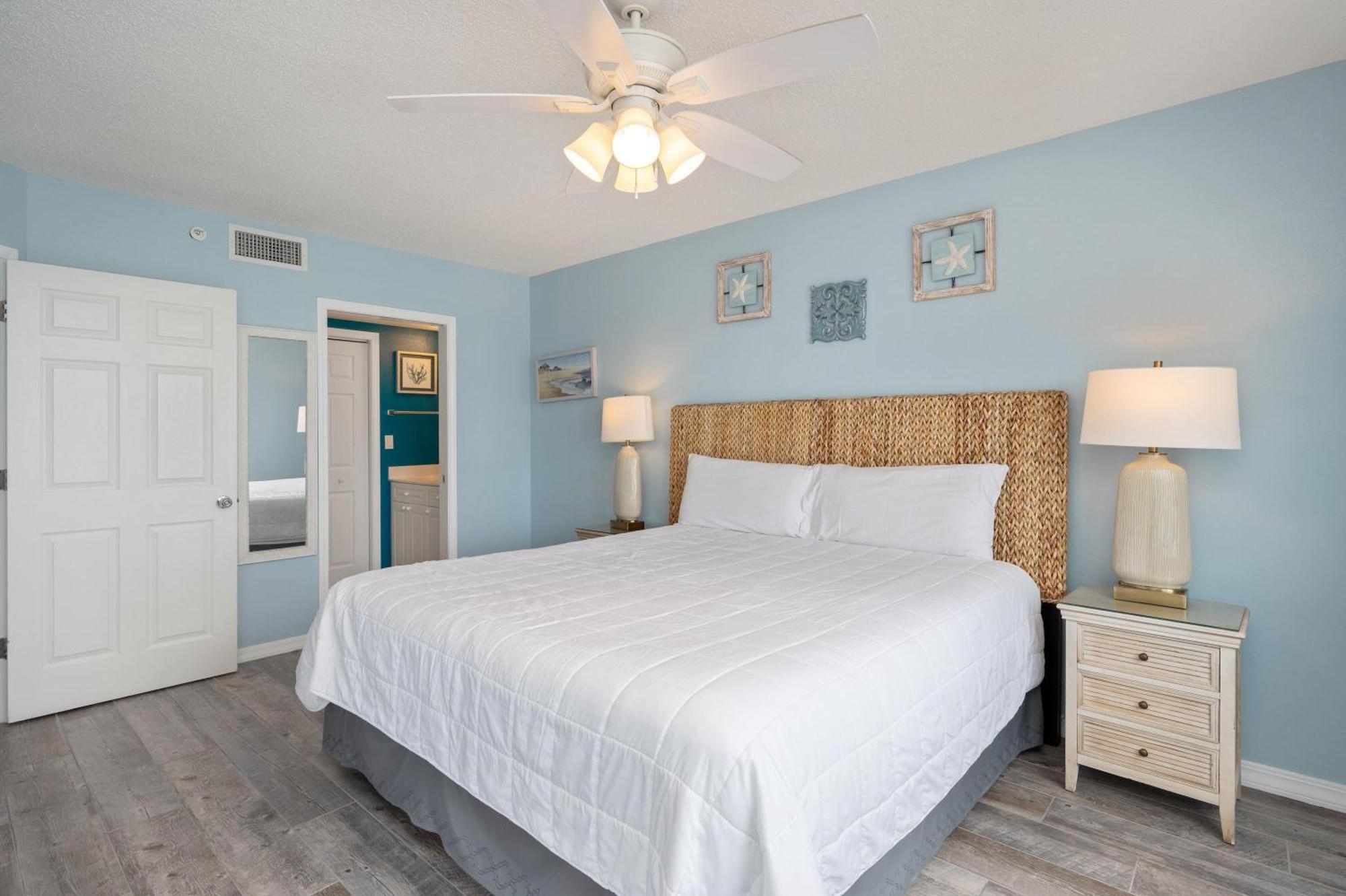 Ip#614-2bed/2 Bath Beachfront -remodeled Retreat! *
