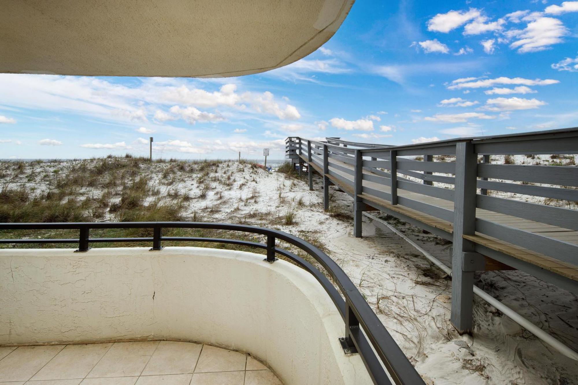 Apartment Nautilus 1101 - 3 Br/ 2 1/2 Ba Ground Floor On The - Free Service March To October