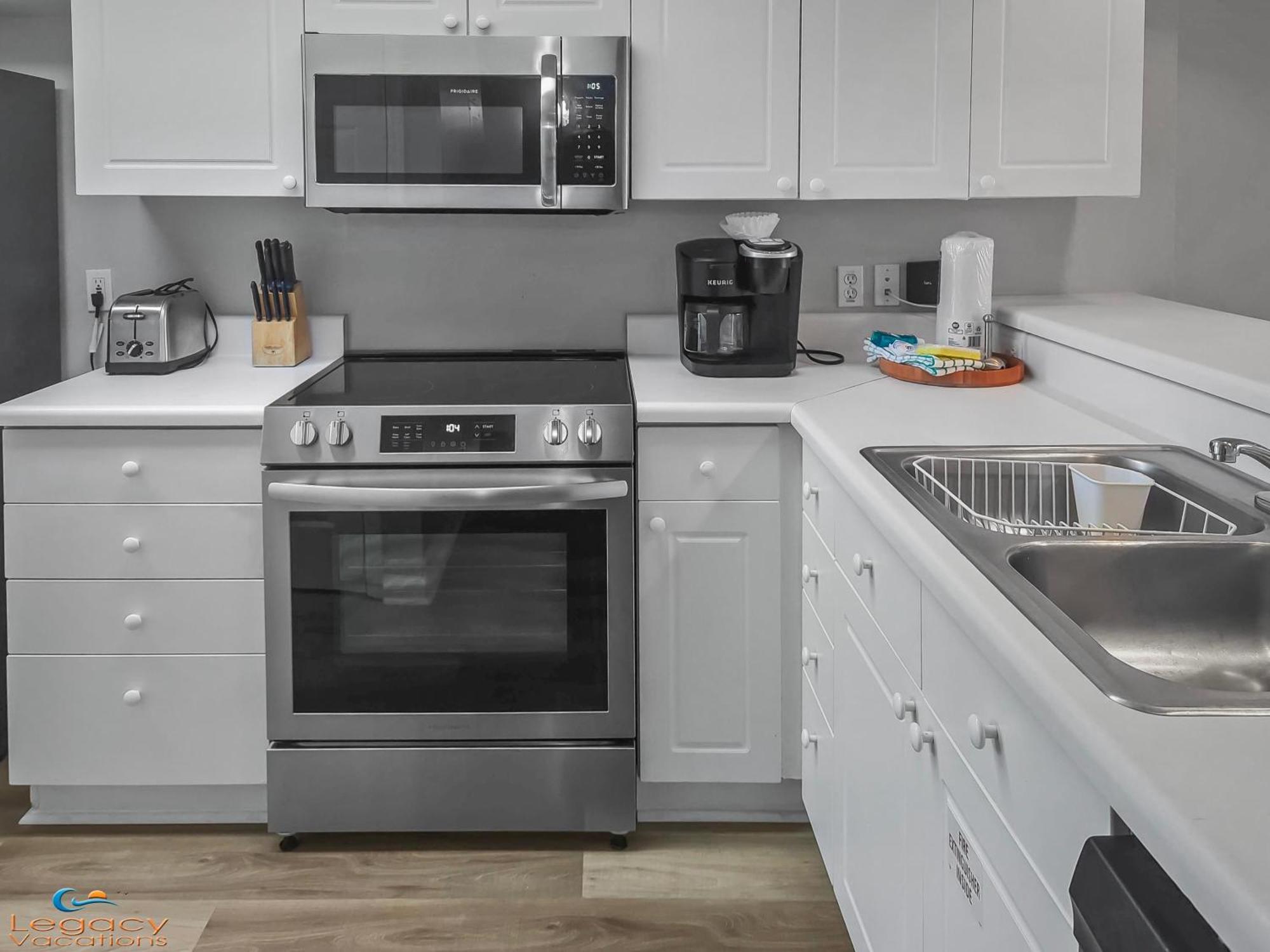 Apartment Sc 601b - Bchfront -free Seasonal Service! Fort Walton Beach