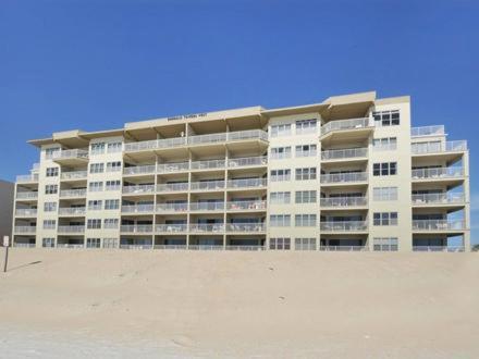 Budget Friendly 2 Bd With $1,000,000 View