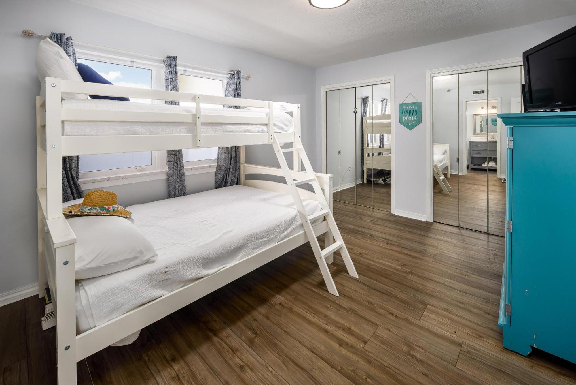 Holiday home Nautilus Unit 2307 *