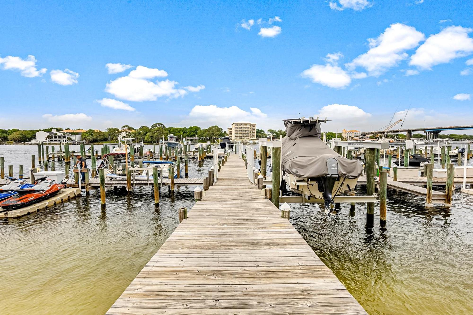 Commodores Landing 209 Fort Walton Beach