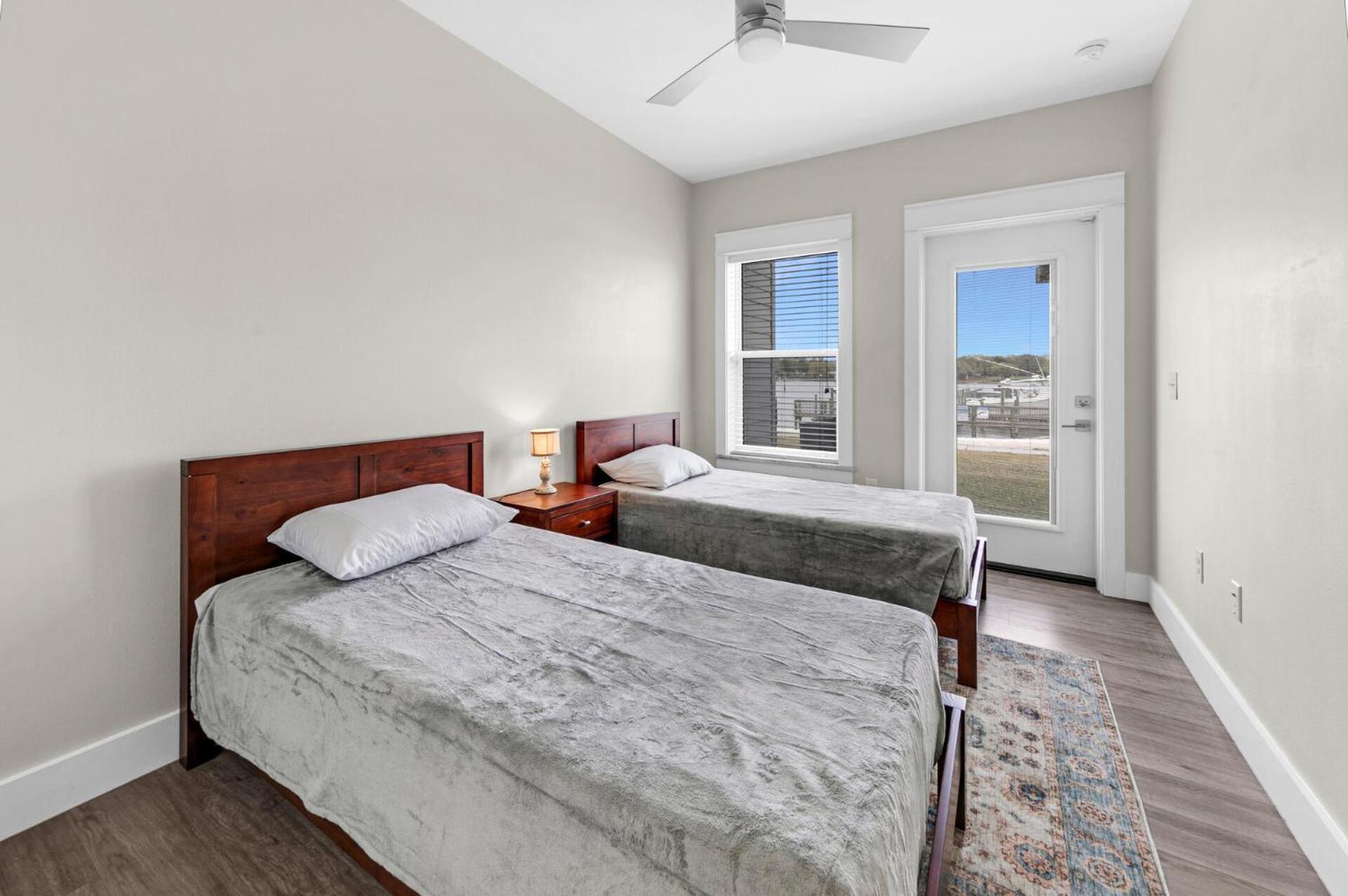 Holiday home Completely Coastal Spacious Townhome With Harbor Views A Dock And Community Pool Fort Walton Beach