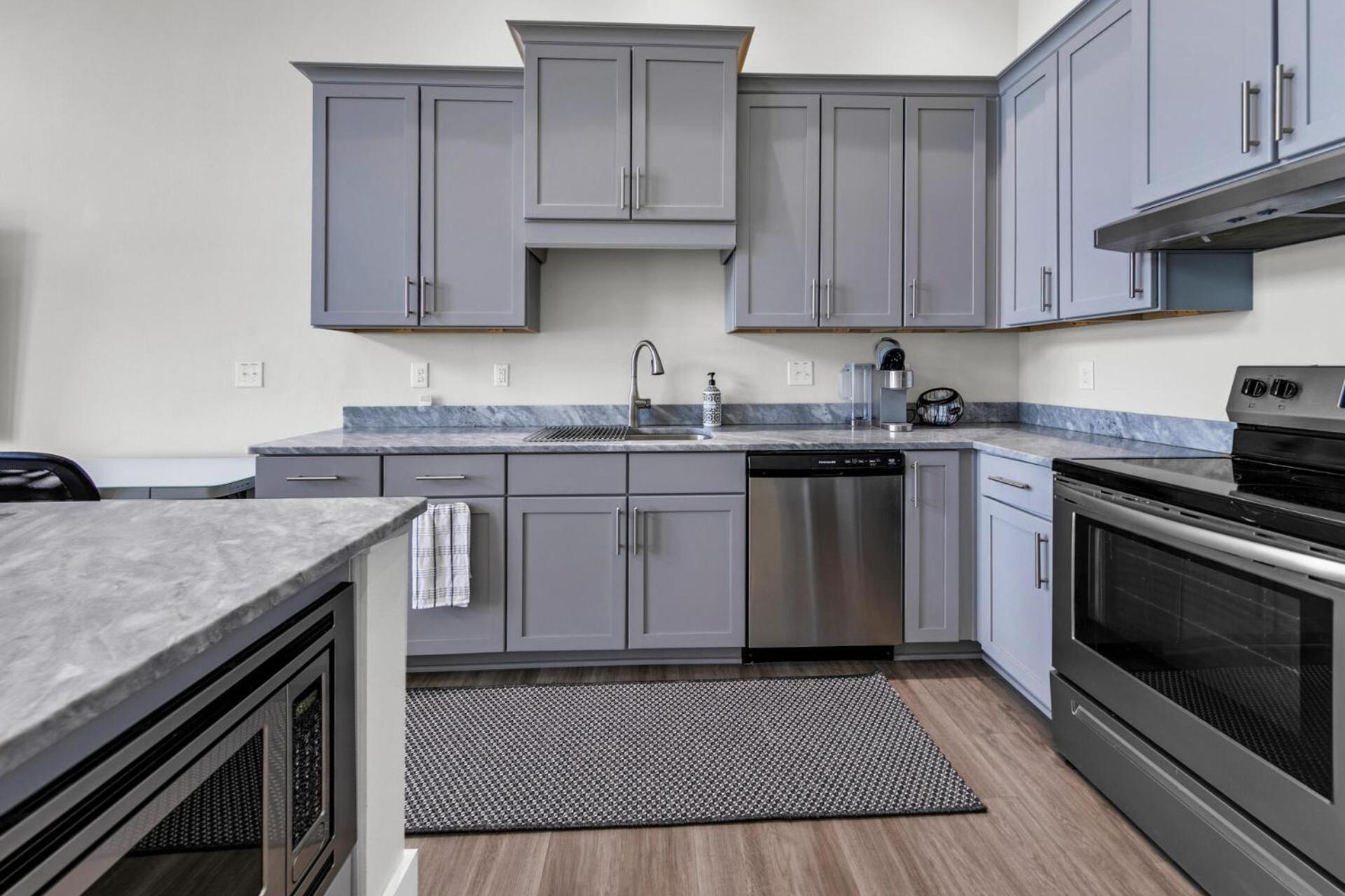 Completely Coastal Spacious Townhome With Harbor Views A Dock And Community Pool Holiday home