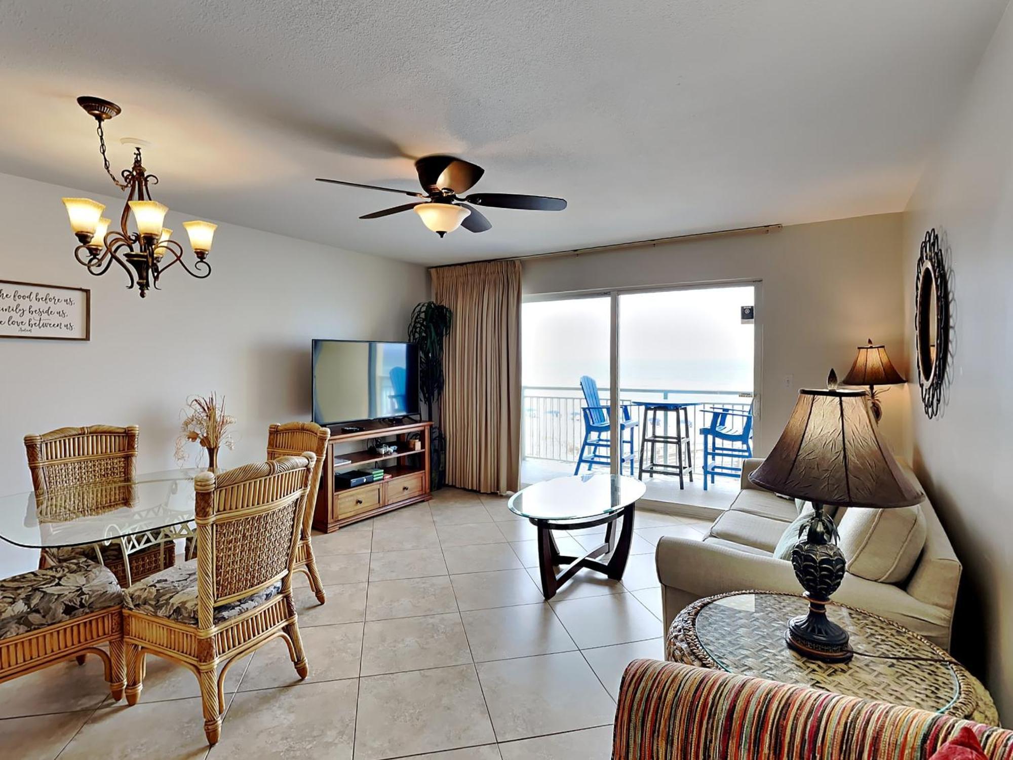 Pelican Isle #302 *