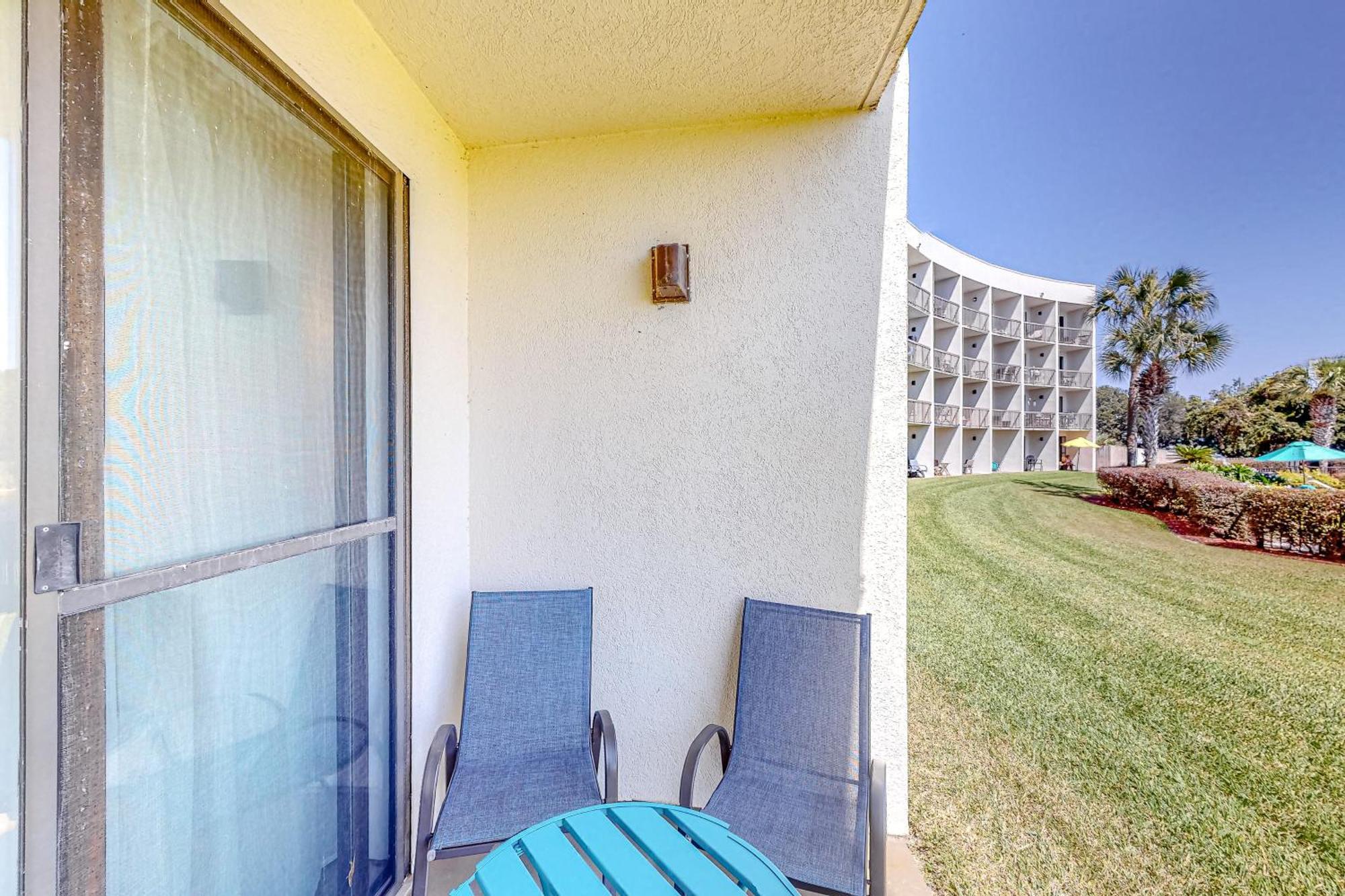 Pirates Bay Iii Apartment