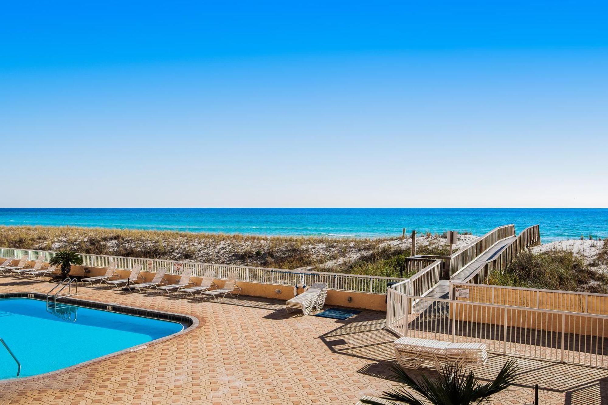 Holiday home Islander Iii *