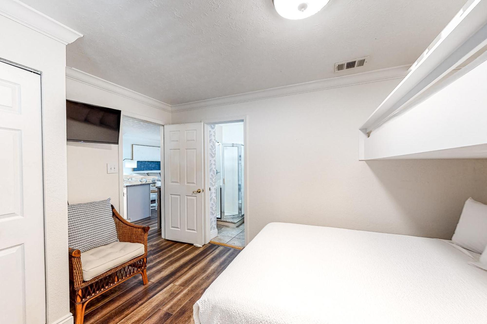 Hermitage * Fort Walton Beach
