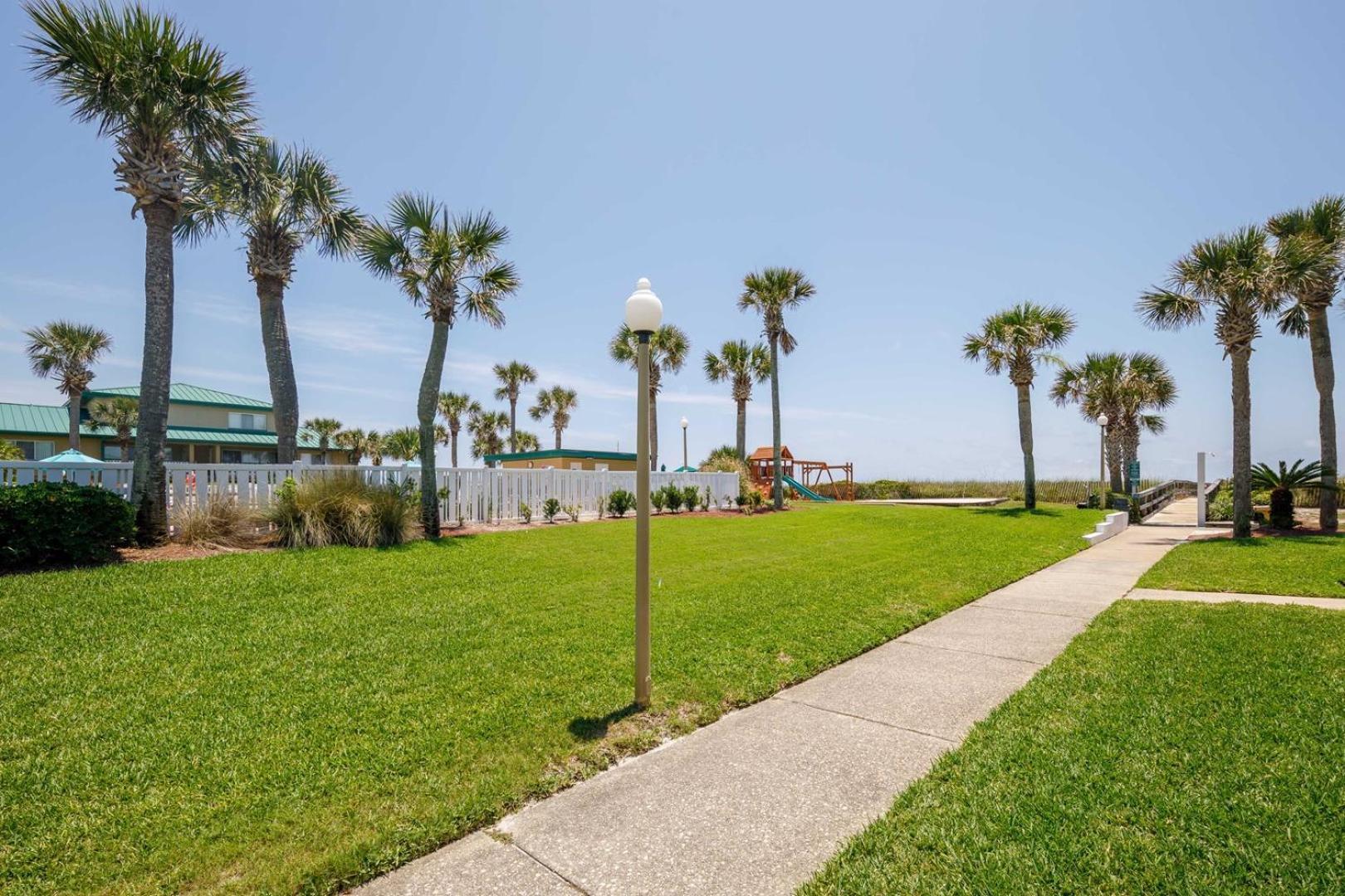 Seaspray 215b Holiday home *