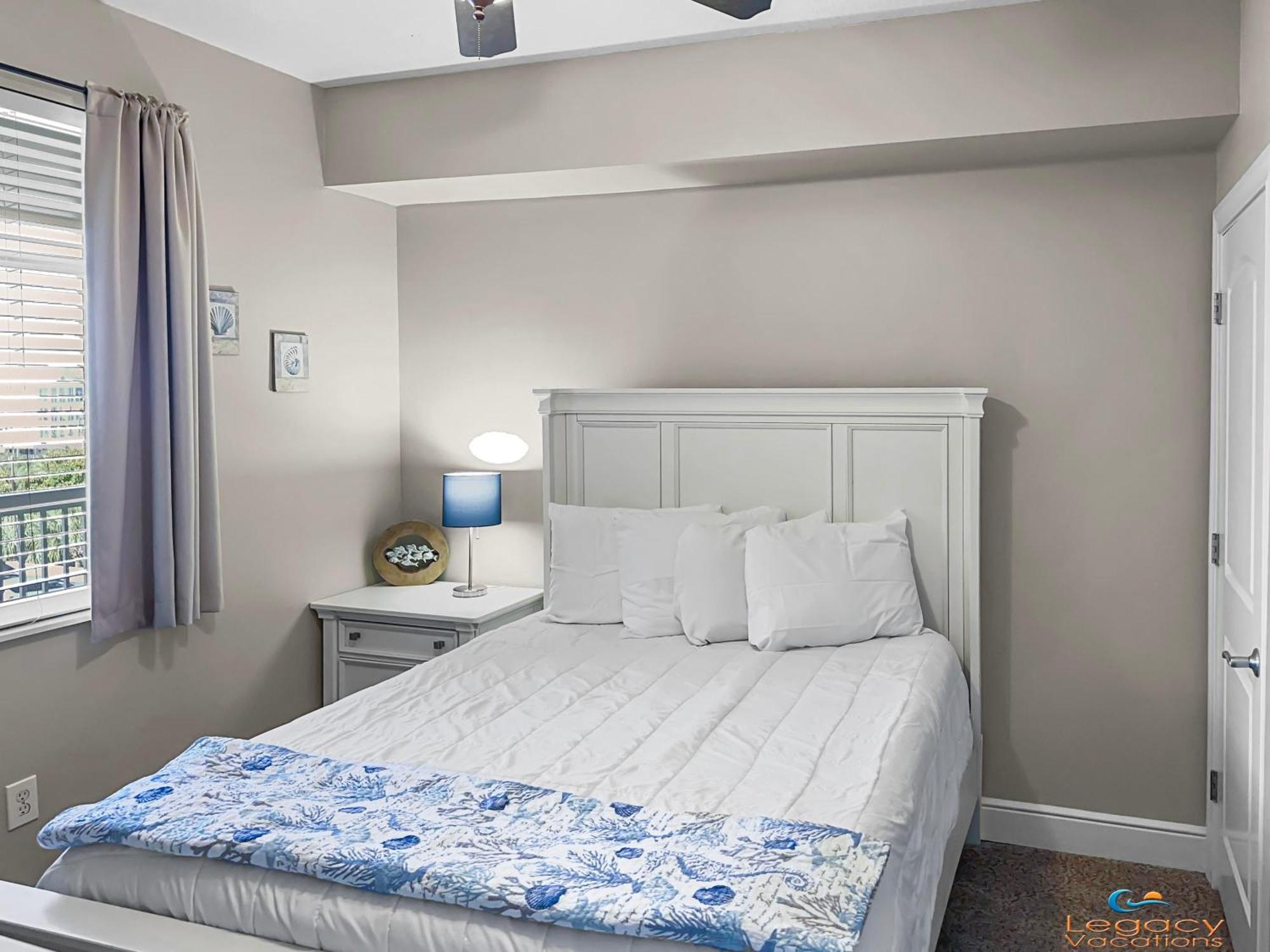 Apartment Azure #515 *