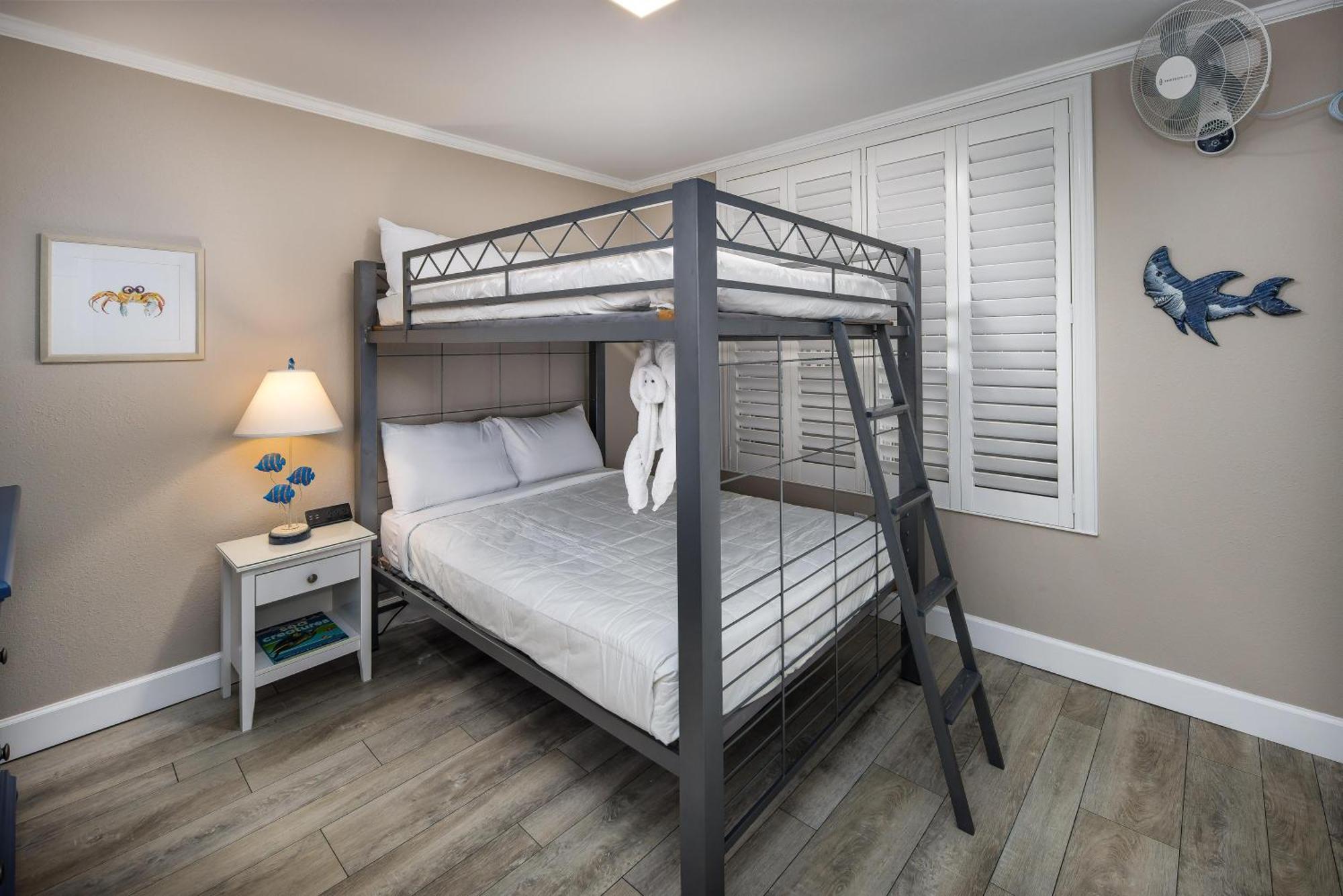 Island Princess 415 - Sun, Sand, And Sophistication Holiday home