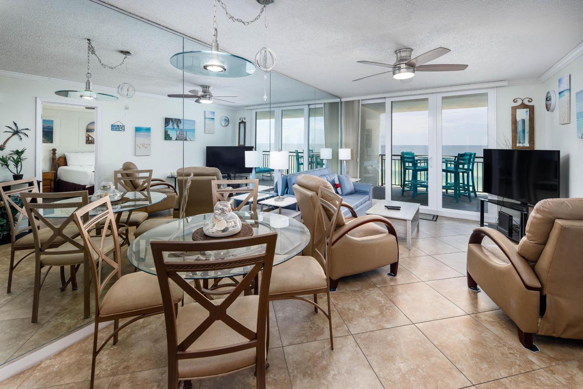 Nautilus 1604 - Gulf Front 2 Bedroom - 6th Floor Holiday home *