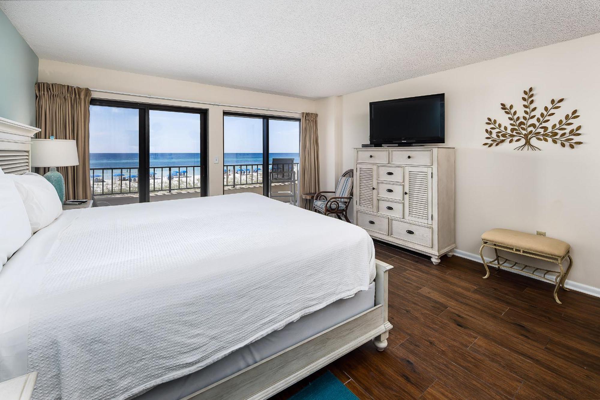 Surf Dweller 208 Apartment *