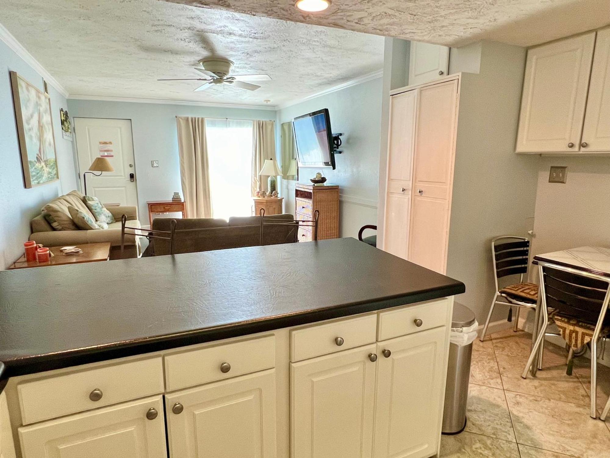 Holiday home Beachfront Aqua 403! Free Activities Included! *