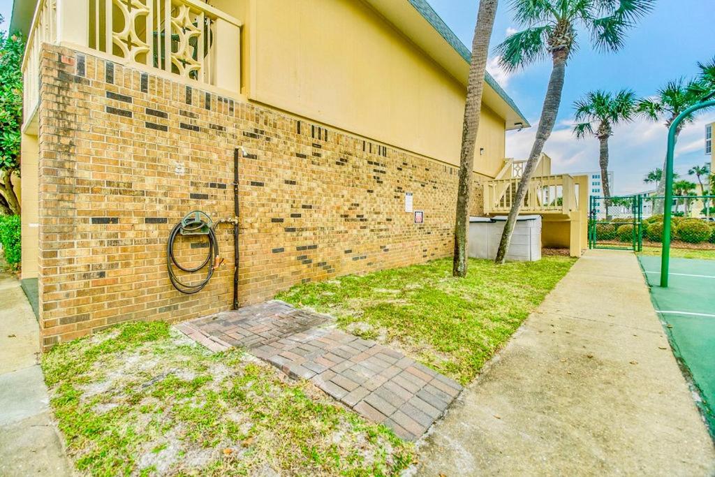 Adorable, Turtles Nest 115, Free Activities Included! Apartment Fort Walton Beach
