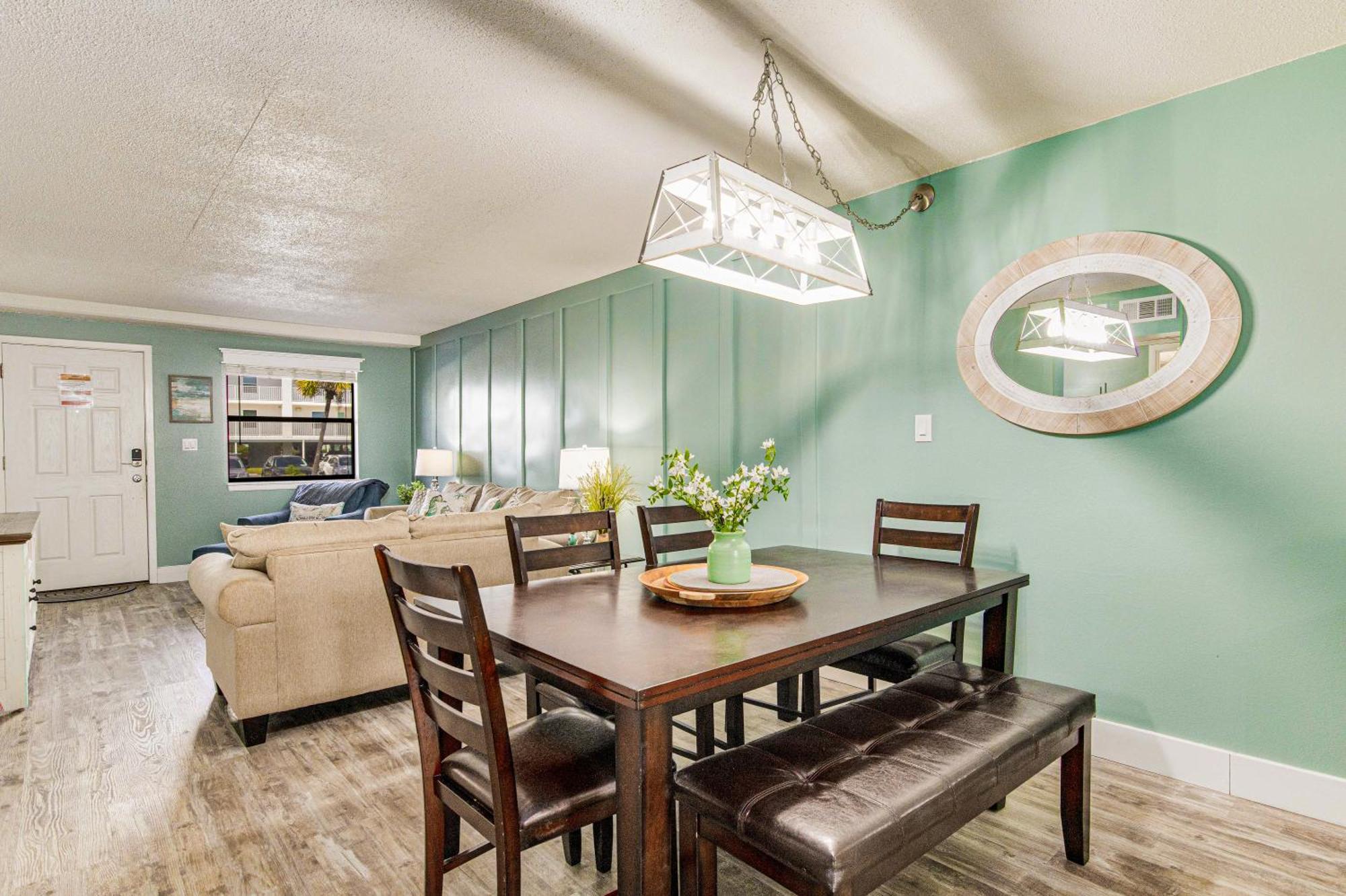 Adorable, Turtles Nest 115, Free Activities Included! Apartment Fort Walton Beach