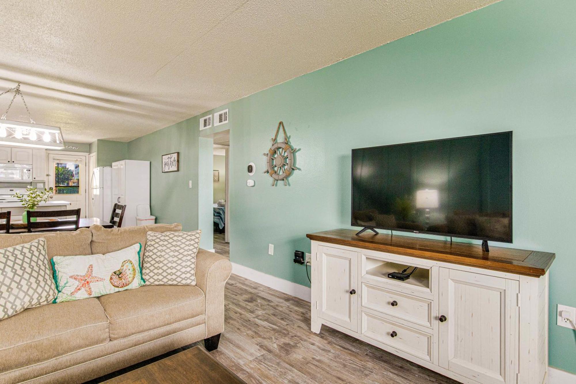 Adorable, Turtles Nest 115, Free Activities Included! Apartment