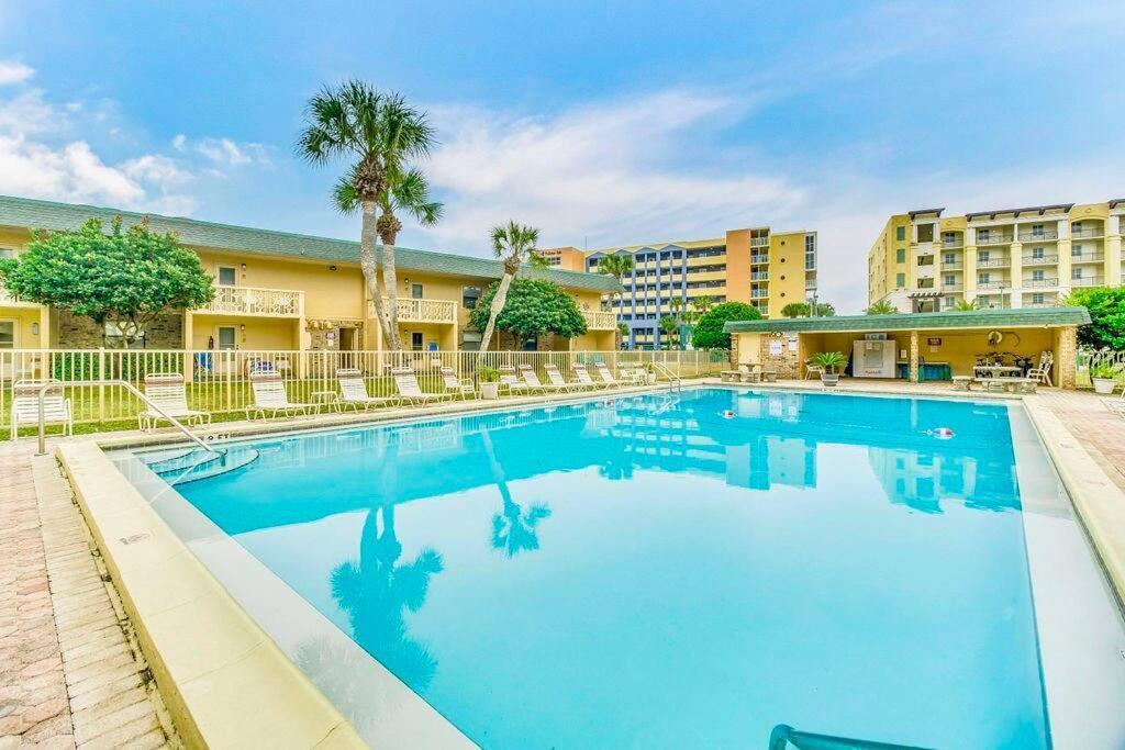 Adorable, Turtles Nest 115, Free Activities Included! Apartment Fort Walton Beach