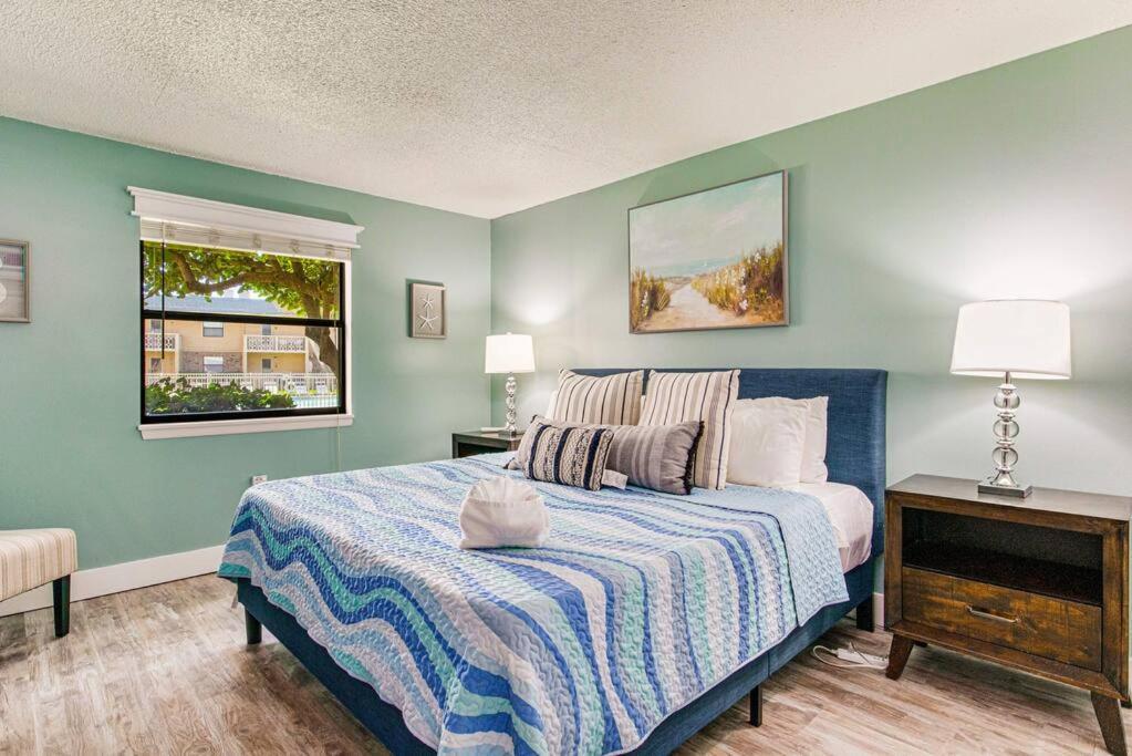 Apartment Adorable, Turtles Nest 115, Free Activities Included! Fort Walton Beach