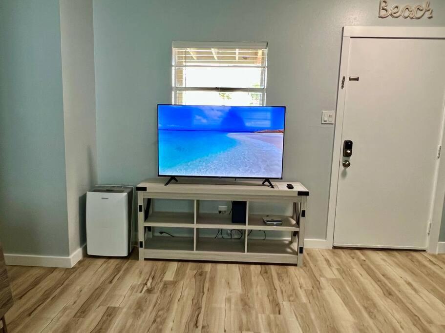New! Walk 6! Dog Friendly, Free Activities Included! Holiday home Fort Walton Beach