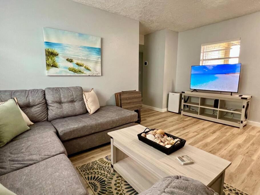 Holiday home New! Walk 6! Dog Friendly, Free Activities Included!