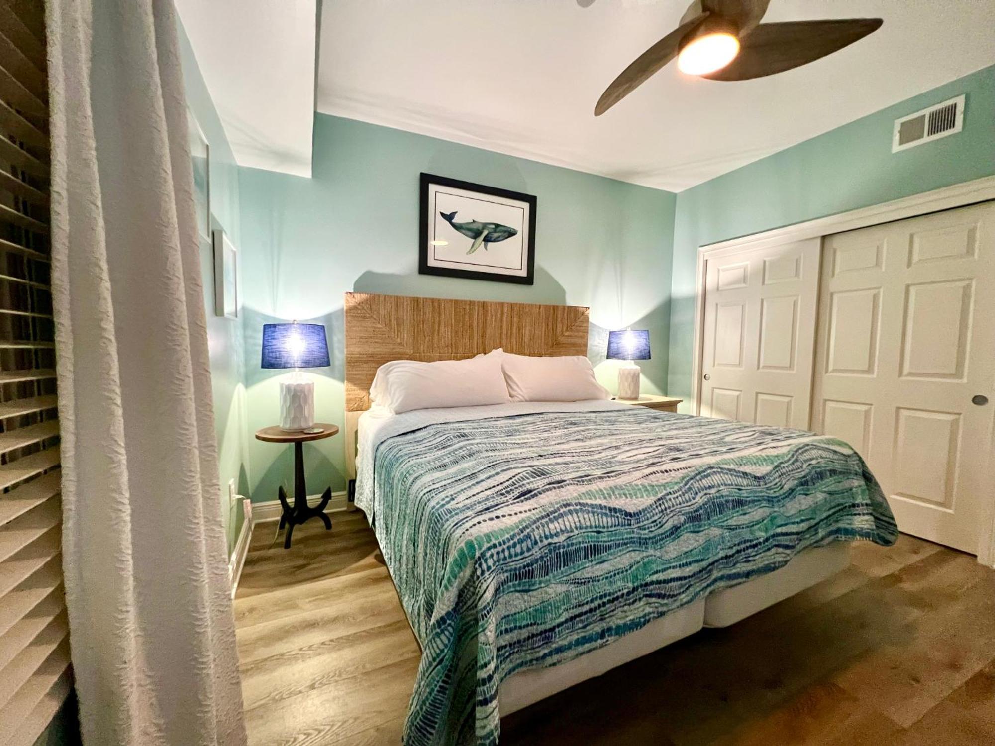 Apartment Beautiful Front, Okaloosa Dreamin 404! Free Activities Included!