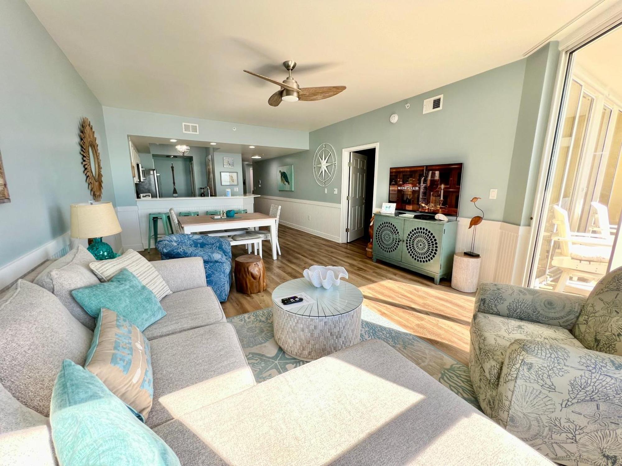 Apartment Beautiful Front, Okaloosa Dreamin 404! Free Activities Included! Fort Walton Beach