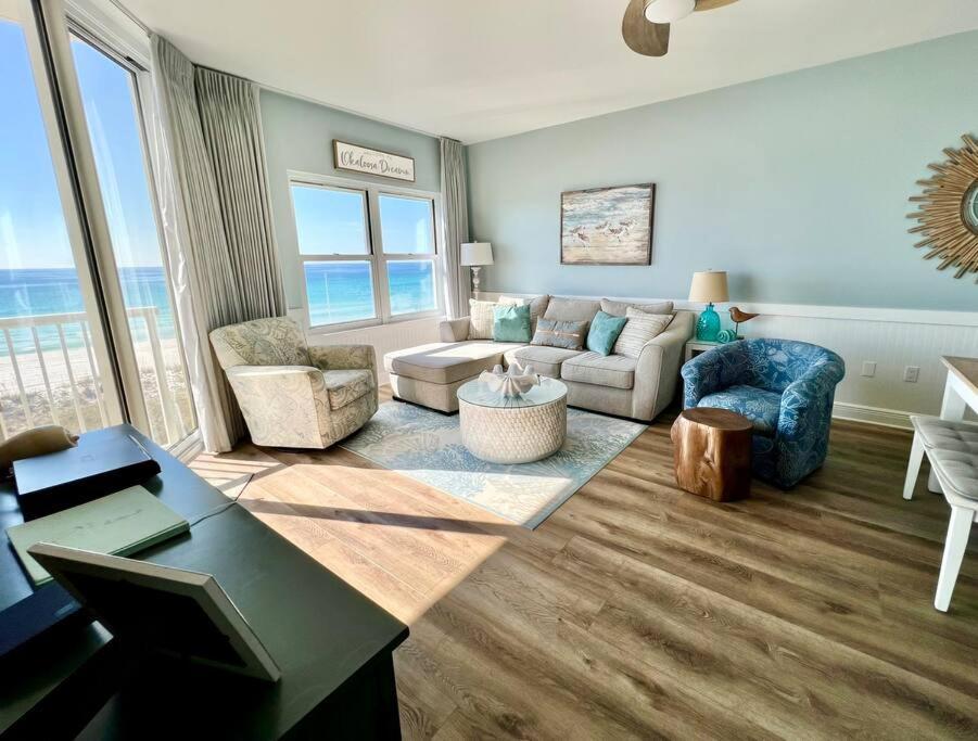 Beautiful Front, Okaloosa Dreamin 404! Free Activities Included!