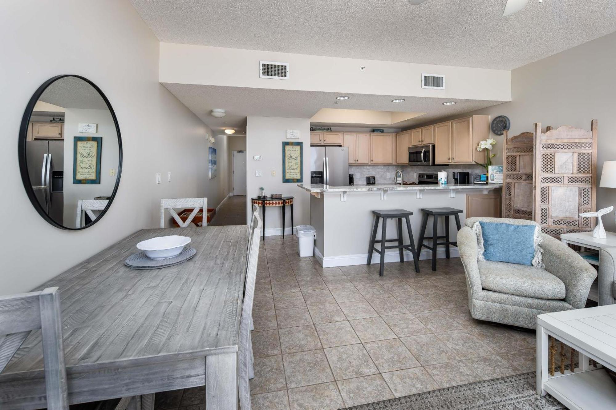 Waters Edge 507 *