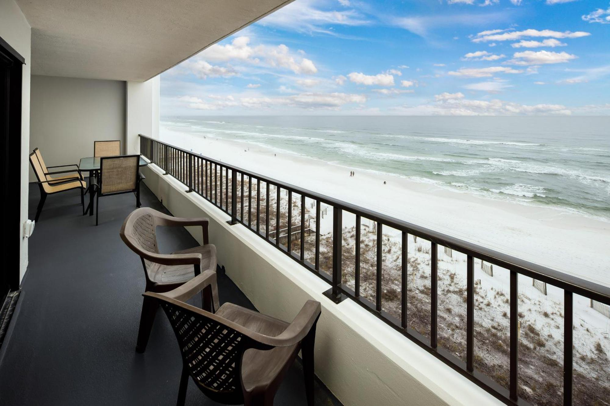 Surf Dweller 709 - Tidal Treasures Apartment