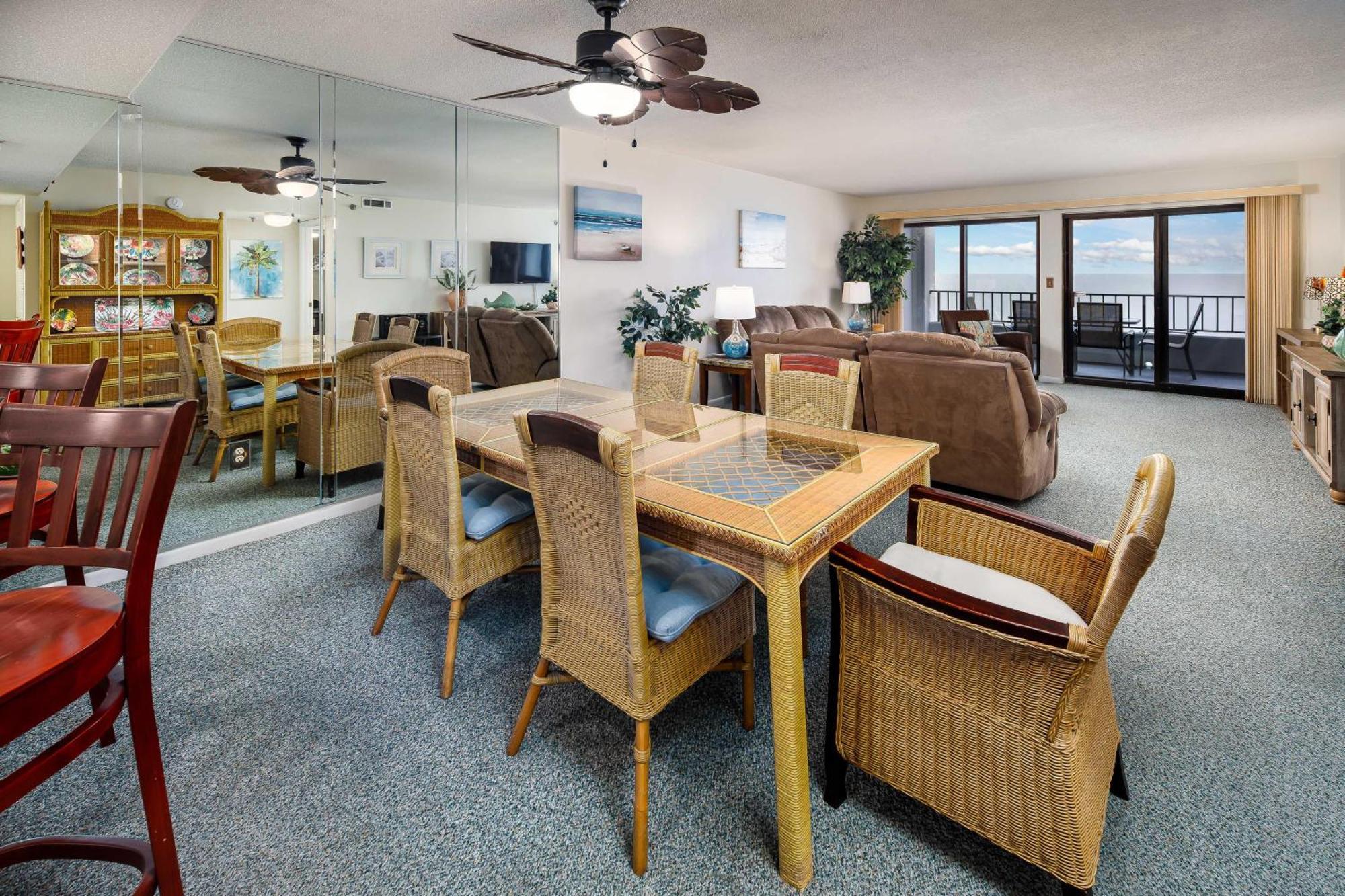 Surf Dweller 709 - Tidal Treasures Apartment