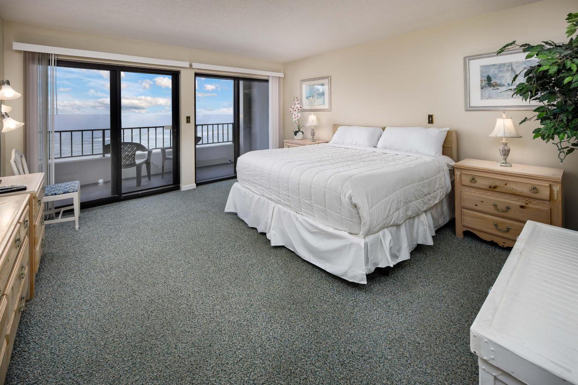 Apartment Surf Dweller 709 - Tidal Treasures *