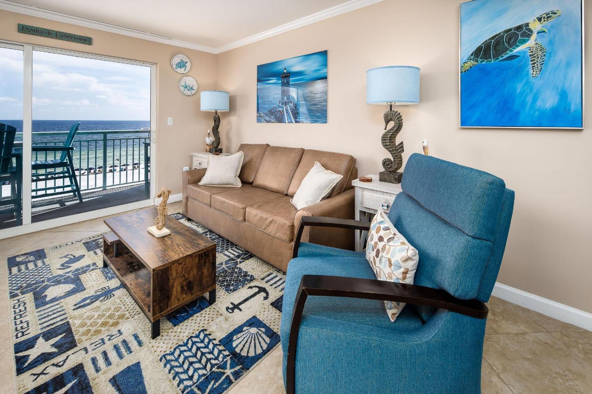 Pelican Isle 410 Apartment *