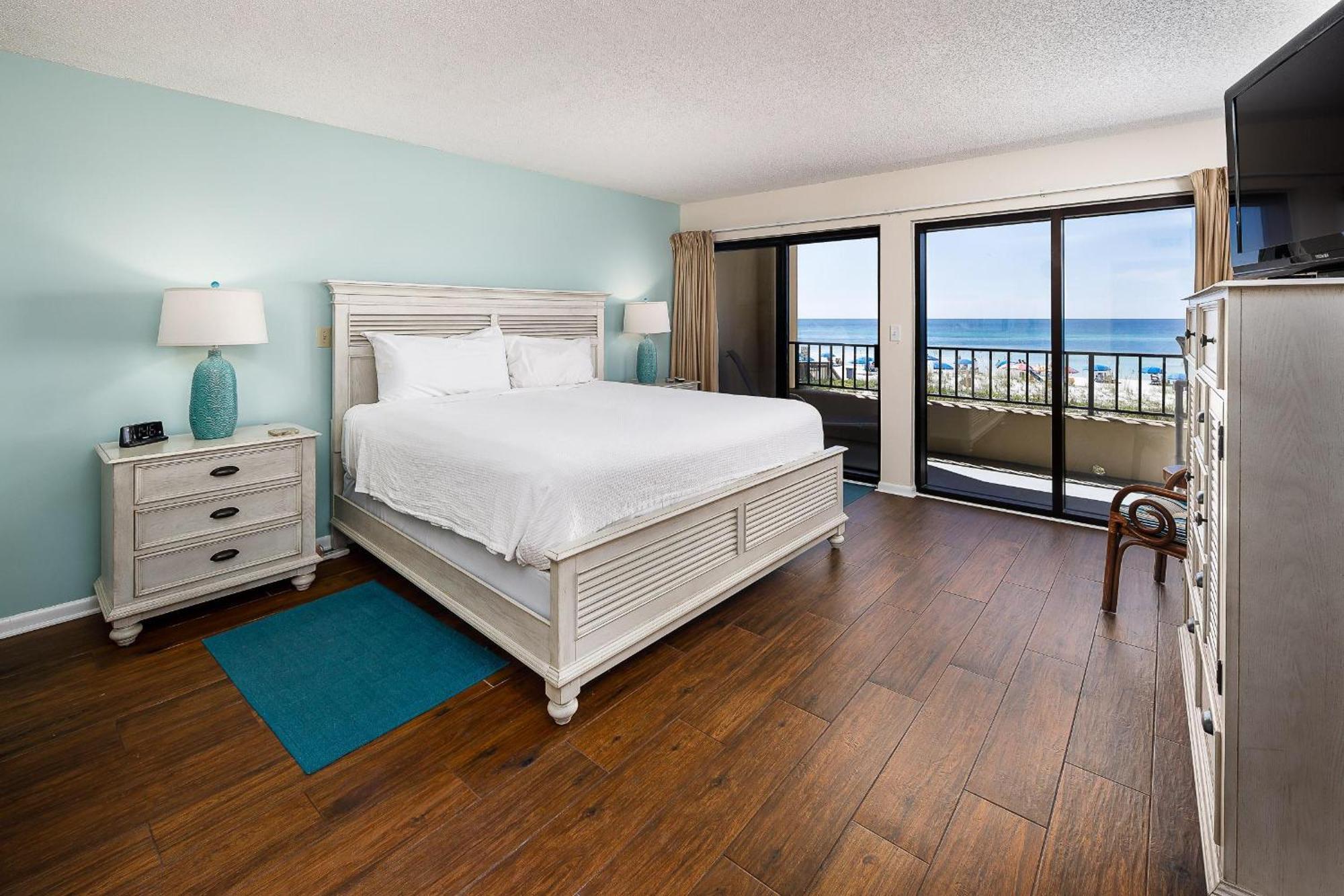 Apartment Surf Dweller 208 *