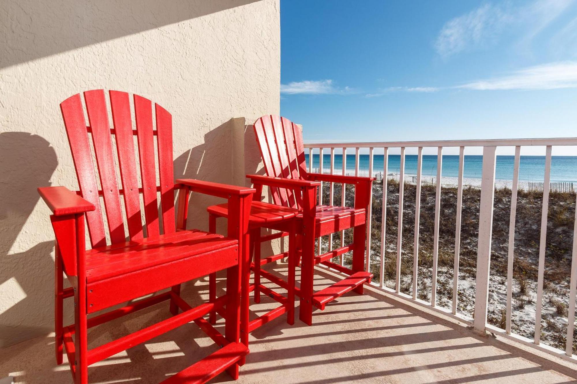 Apartment Gulfside 203 - The Sandbar Escape *
