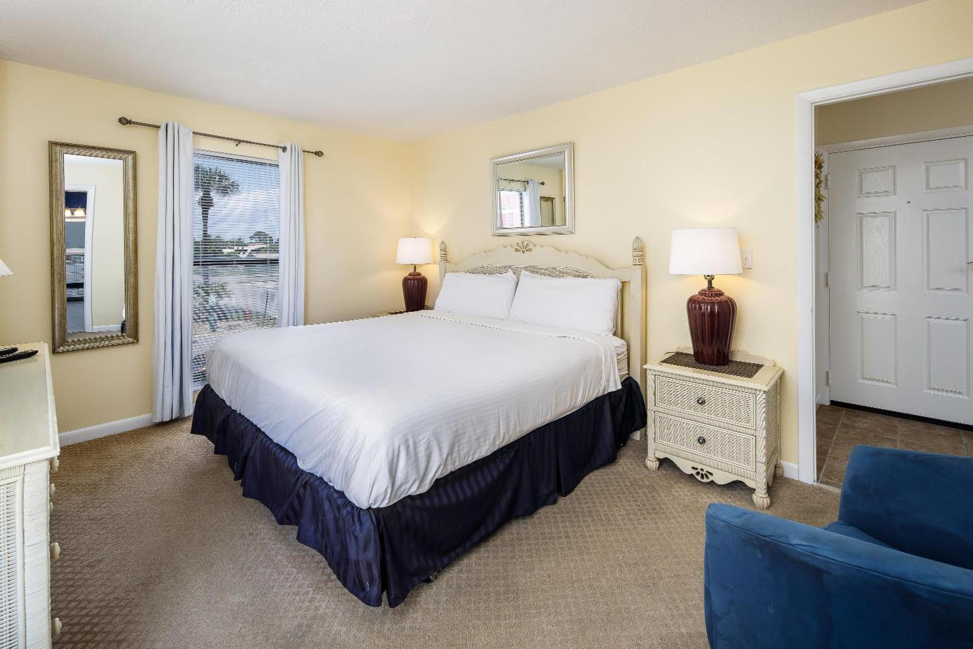 Apartment Gulfside 203 - The Sandbar Escape